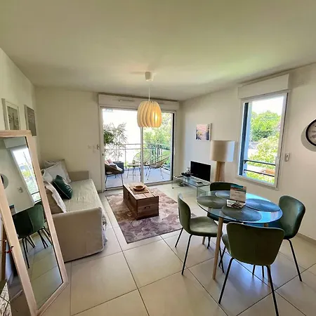 B035 Magnifique Neuf A Deux Pas Du Centre Lägenhet